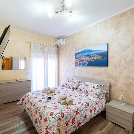 Casa La Scivola דירה קטאניה